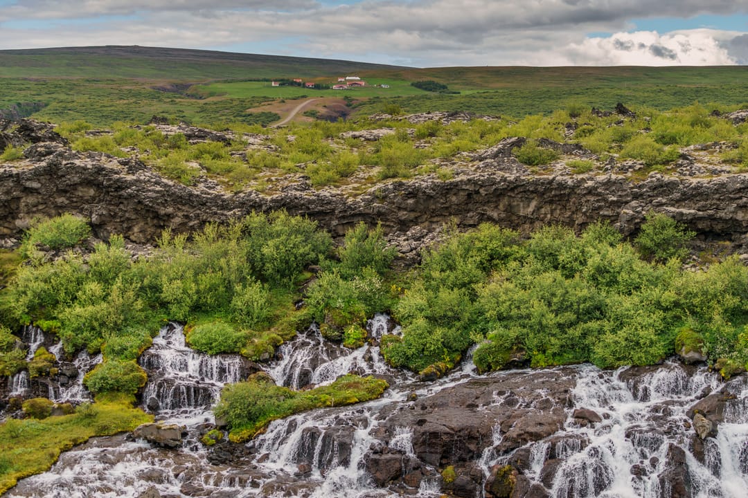 Hraunfossar