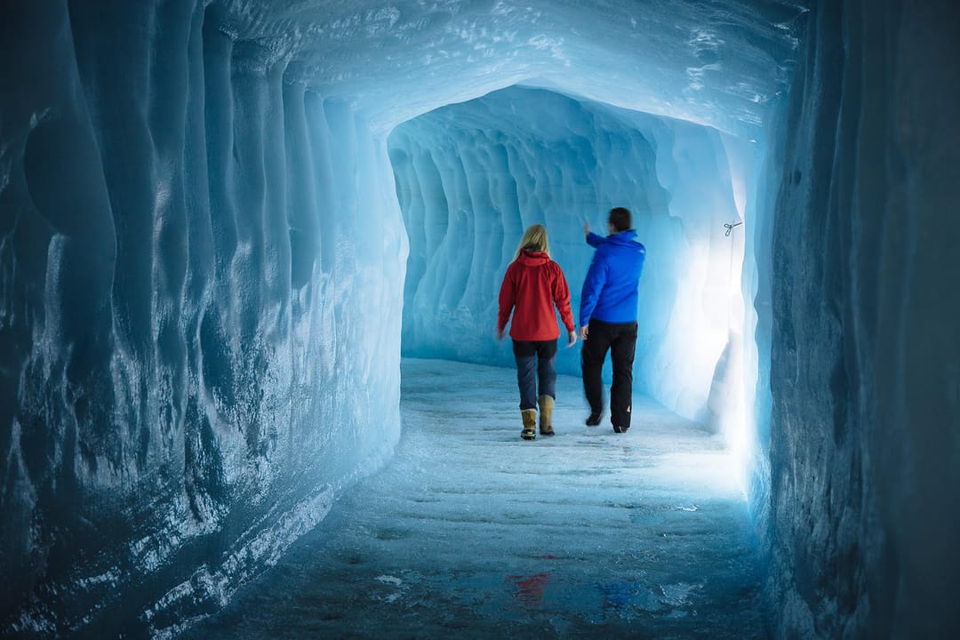 Into the glacier tour