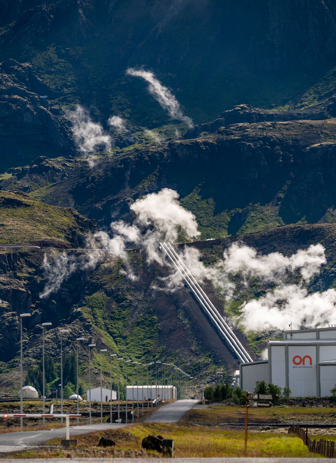 geothermal energy plant in Iceland
