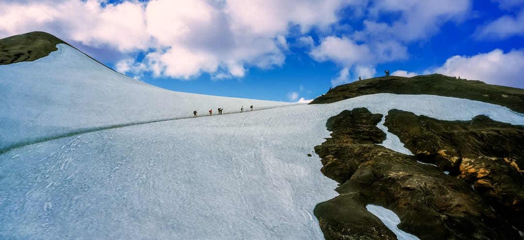 View of snowy Laugarvegur Trail
