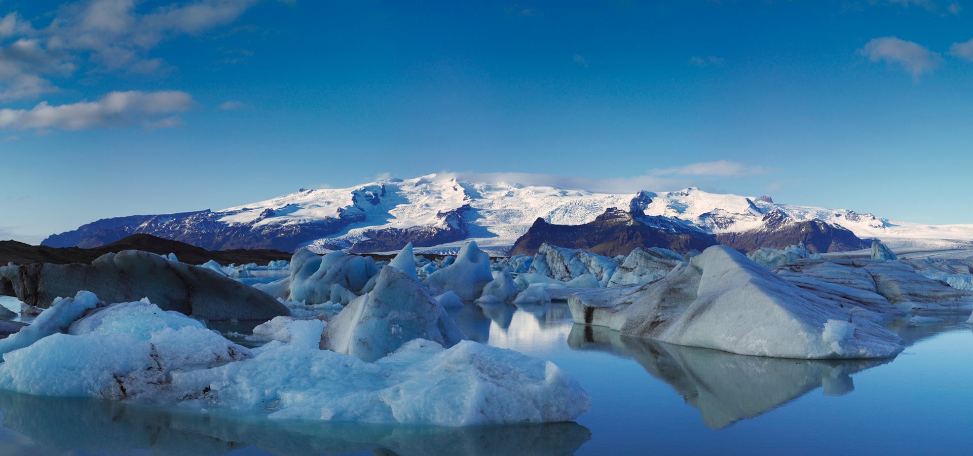 Fjallsjökull and Fjallsárlón lagoon