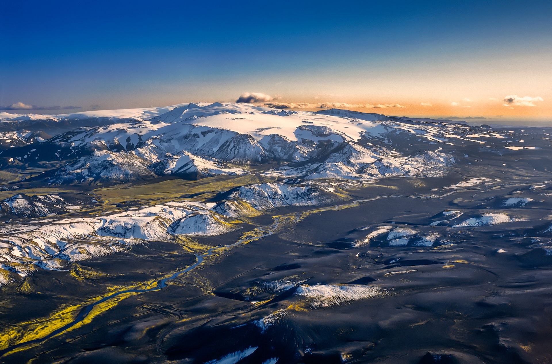 Aerial view of fimmvörðuháls