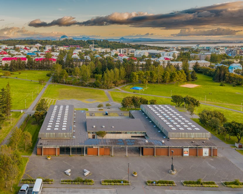 Kjarvalsstaðir in summer