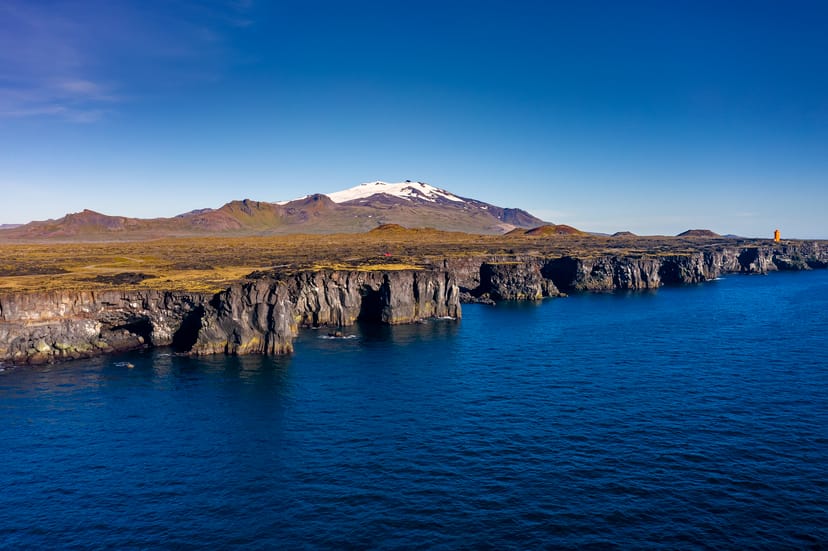 Gerðuberg cliffs on a calm ocean